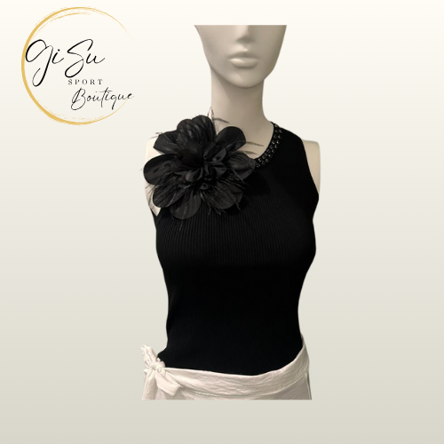 Black flower top – GiSu Sport Boutique PR