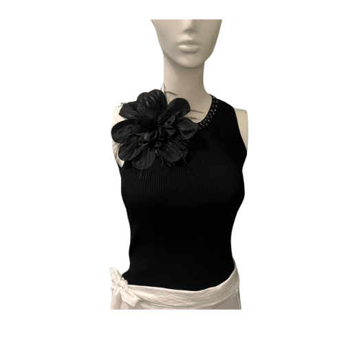 Black flower top