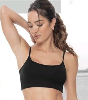 Top Deportivo Básico Negro – Ligero, Cómodo y Versátil